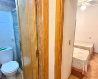 Herverkoop - Bungalow -
Torrevieja - Torretas