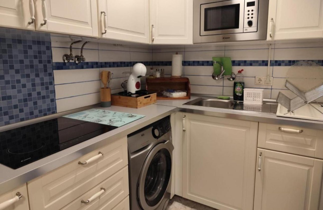 Herverkoop - Bungalow -
Torrevieja - Torretas