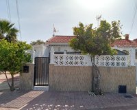 Herverkoop - Bungalow -
Torrevieja - Torretas