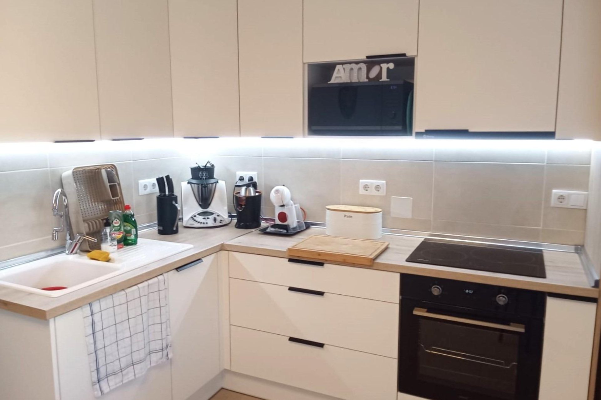 Herverkoop - Bungalow -
Torrevieja - Torretas