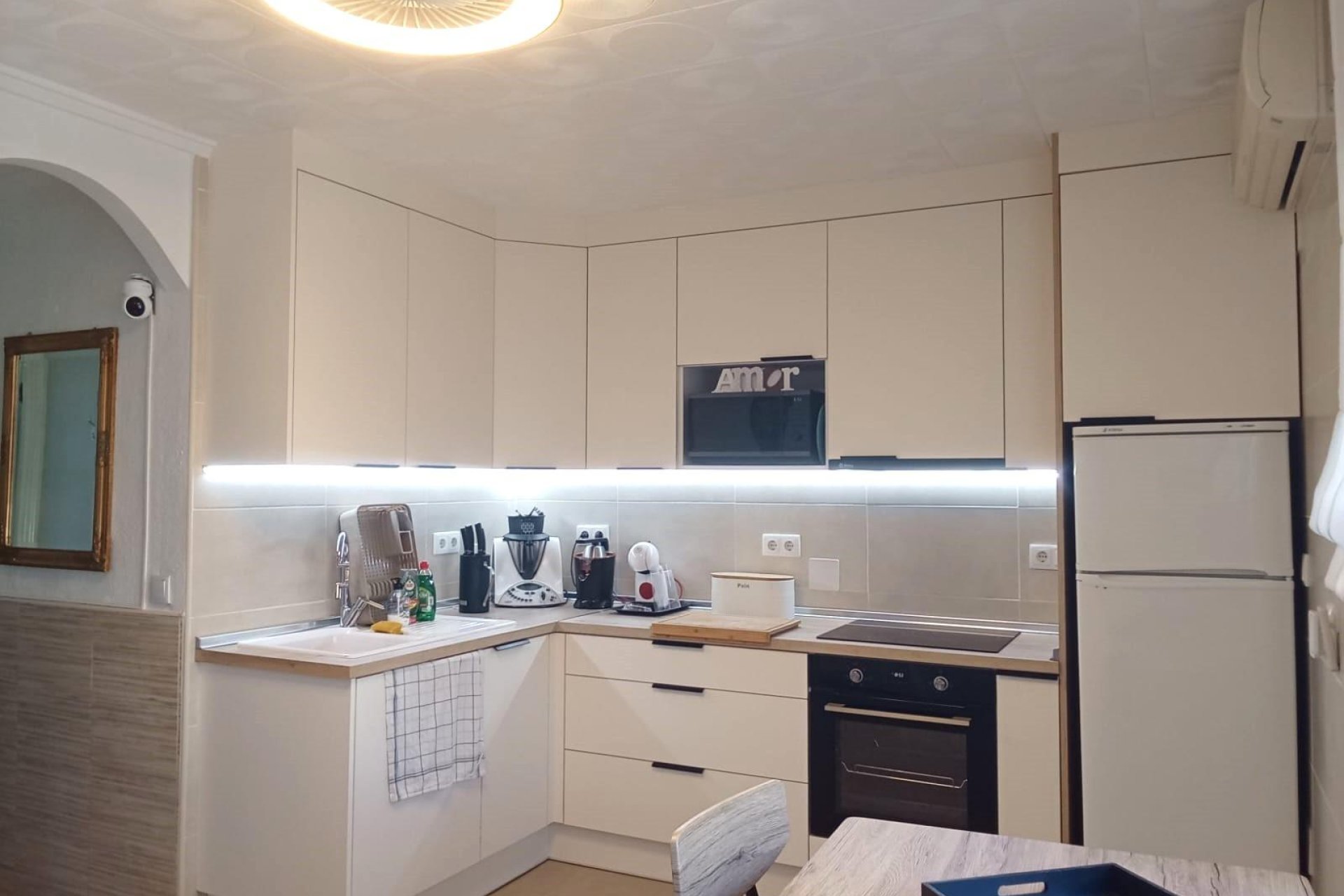 Herverkoop - Bungalow -
Torrevieja - Torretas