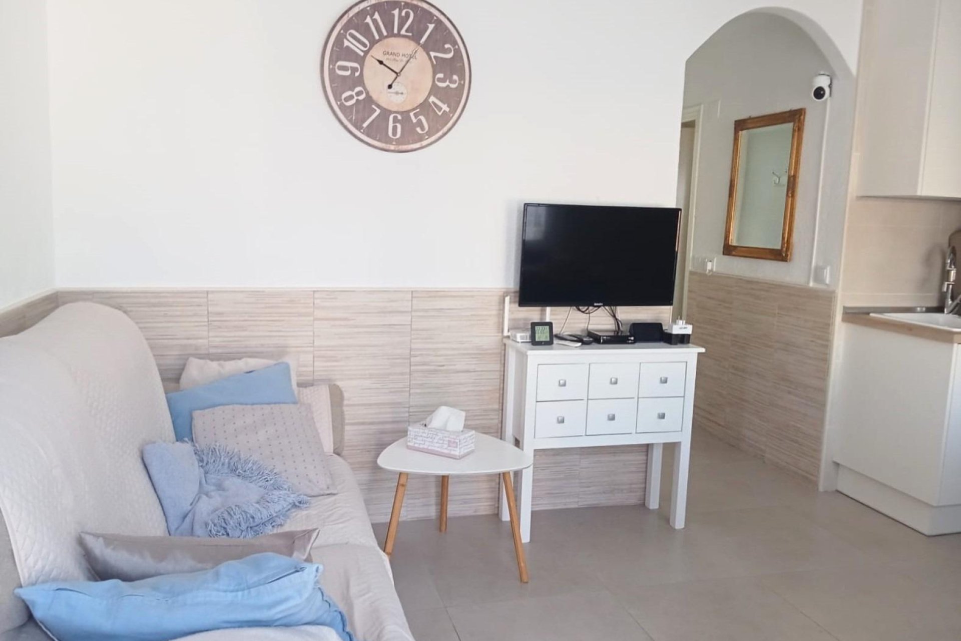 Herverkoop - Bungalow -
Torrevieja - Torretas