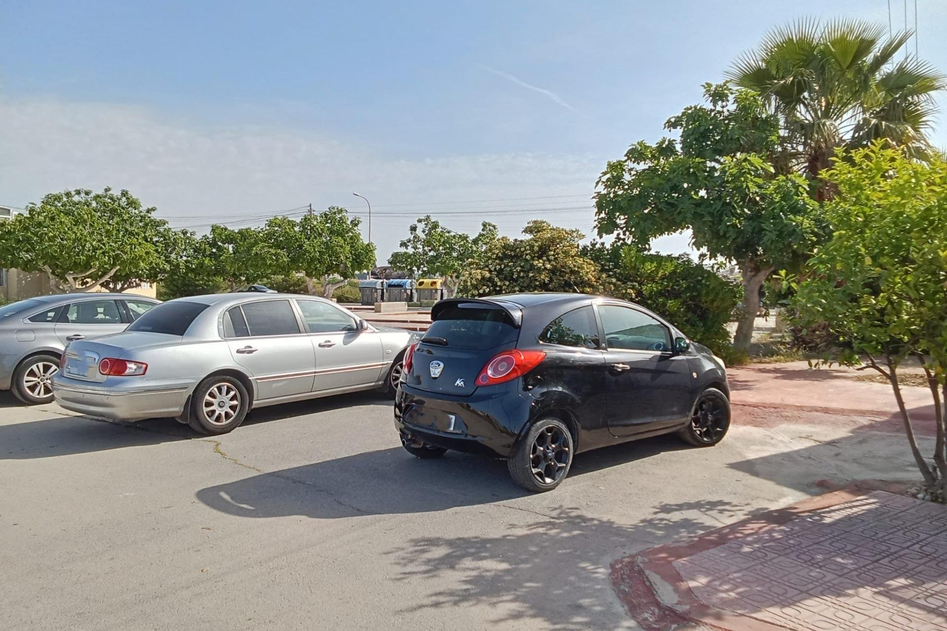 Herverkoop - Bungalow -
Torrevieja - Torretas