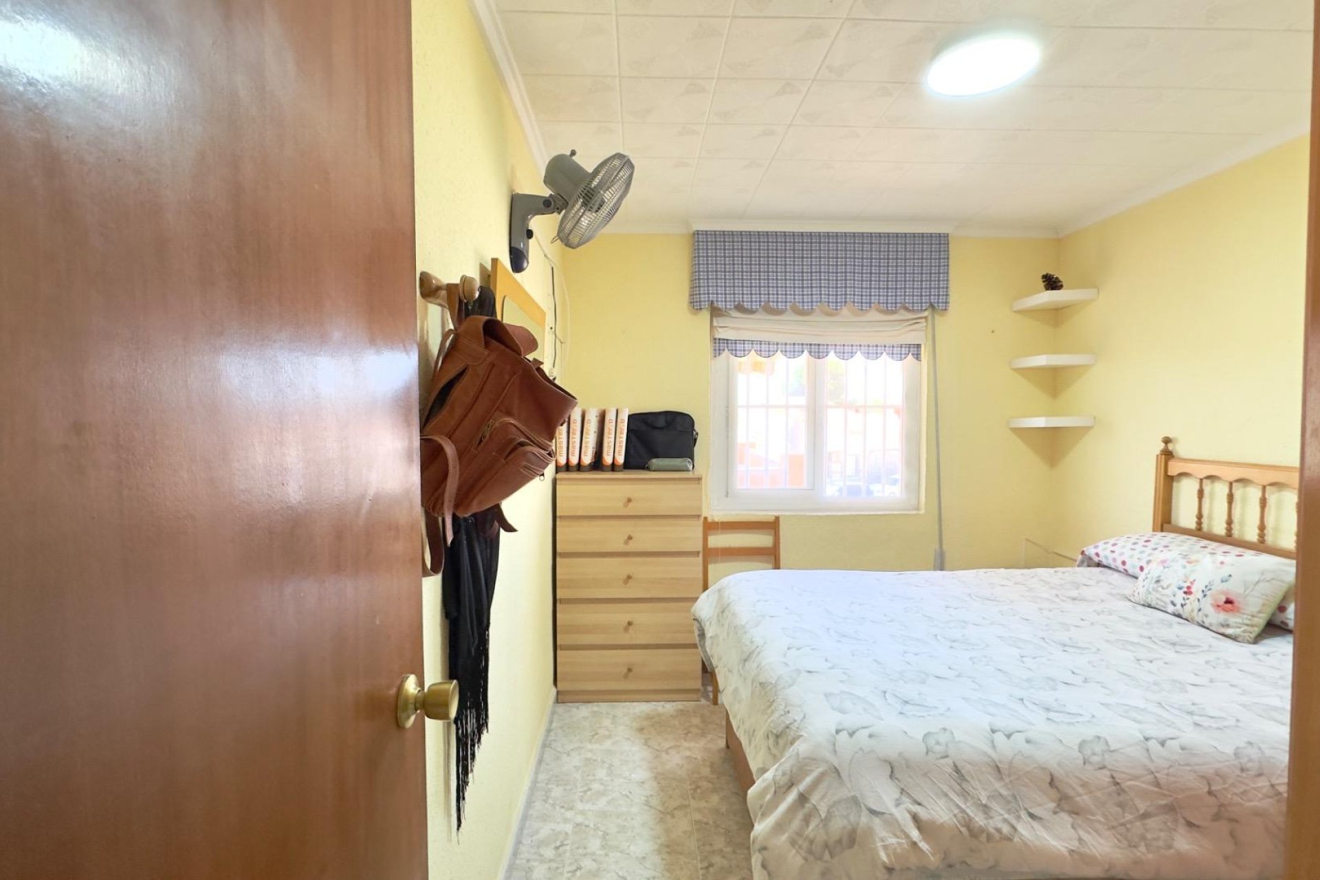 Herverkoop - Bungalow -
Torrevieja - Torretas