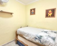 Herverkoop - Bungalow -
Torrevieja - Torretas