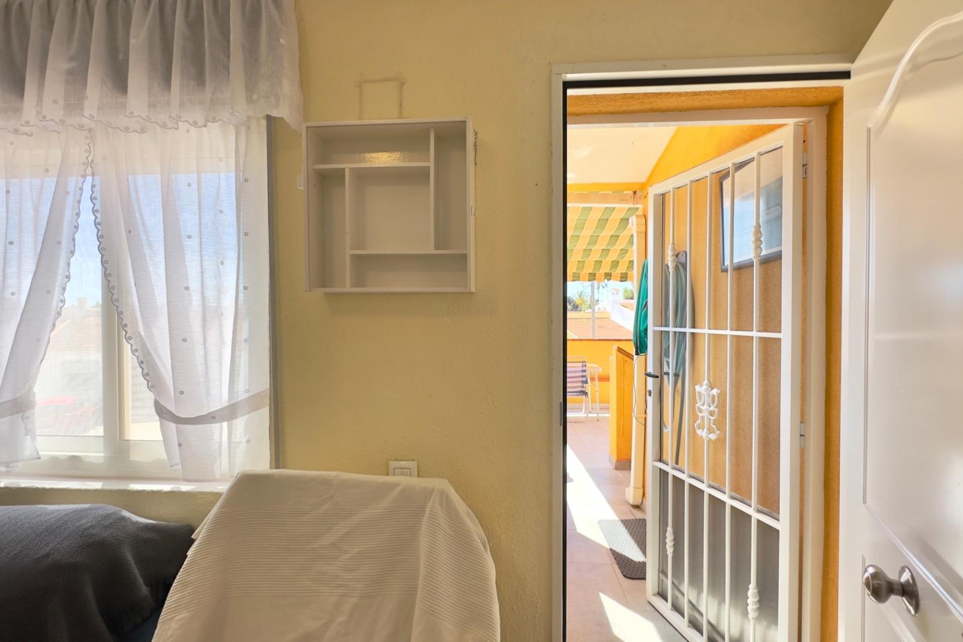 Herverkoop - Bungalow -
Torrevieja - Torretas