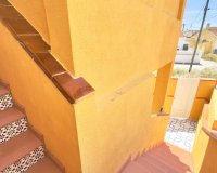 Herverkoop - Bungalow -
Torrevieja - Torretas