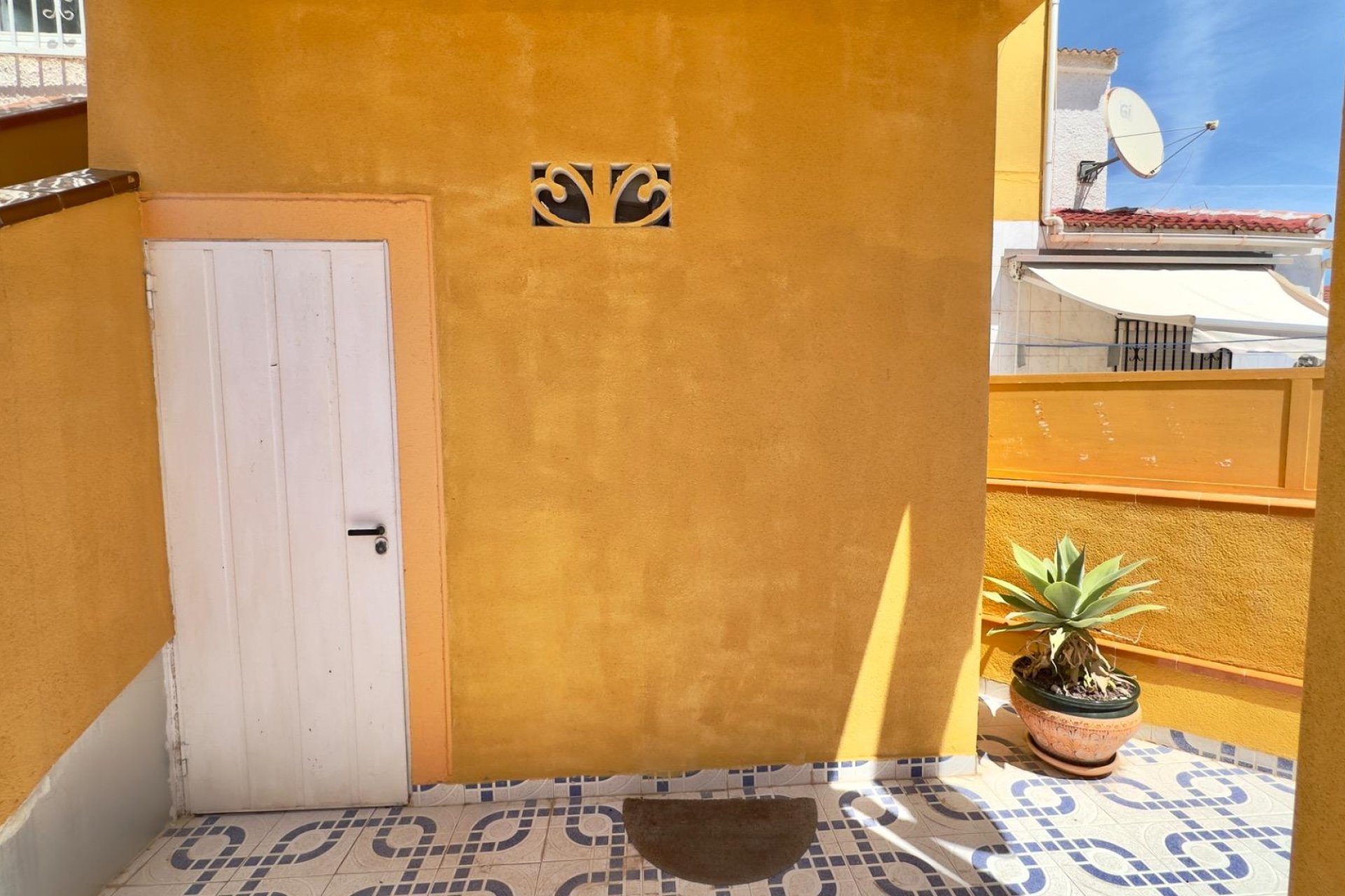 Herverkoop - Bungalow -
Torrevieja - Torretas