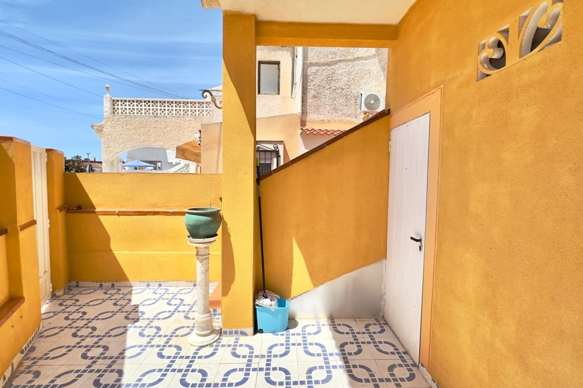 Herverkoop - Bungalow -
Torrevieja - Torretas