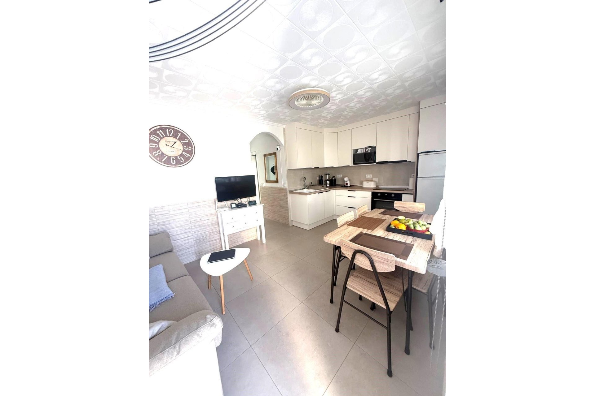 Herverkoop - Bungalow -
Torrevieja - Torretas