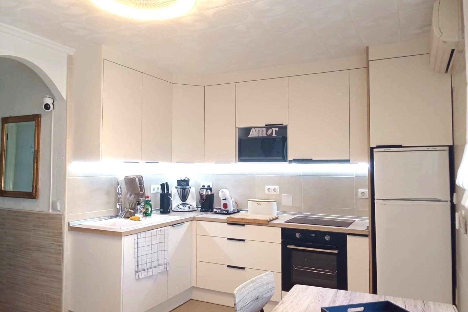 Herverkoop - Bungalow -
Torrevieja - Torretas