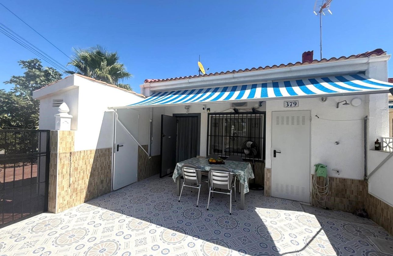 Herverkoop - Bungalow -
Torrevieja - Torretas