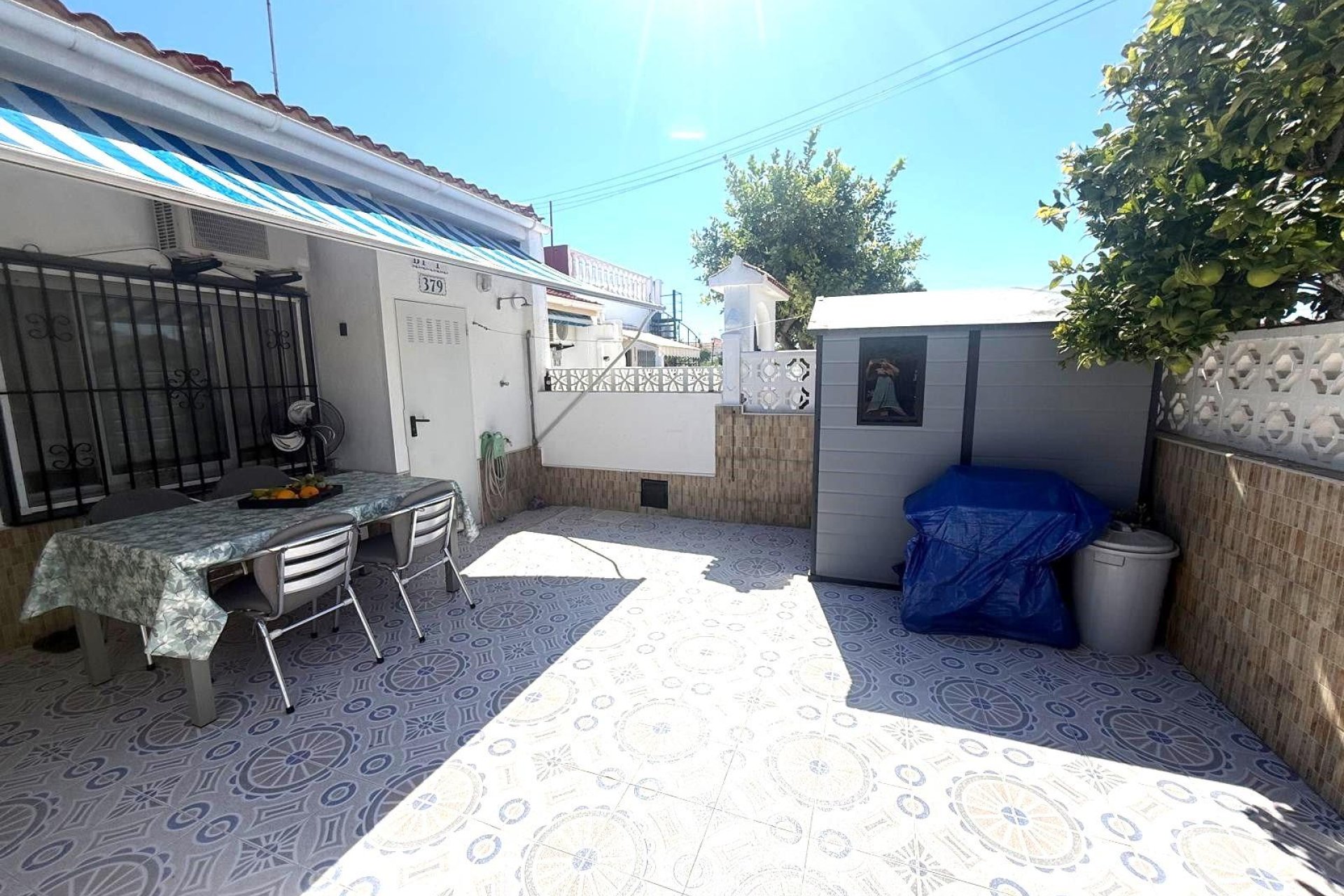 Herverkoop - Bungalow -
Torrevieja - Torretas