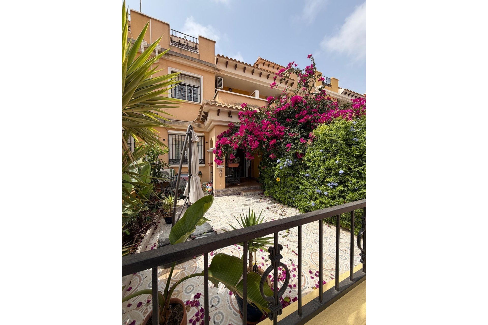 Herverkoop - Bungalow -
Torrevieja - Zona Los Frutales