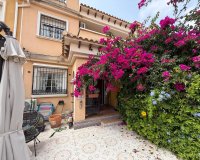 Herverkoop - Bungalow -
Torrevieja - Zona Los Frutales