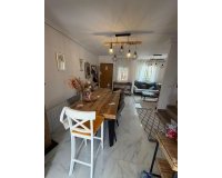Herverkoop - Bungalow -
Torrevieja - Zona Los Frutales