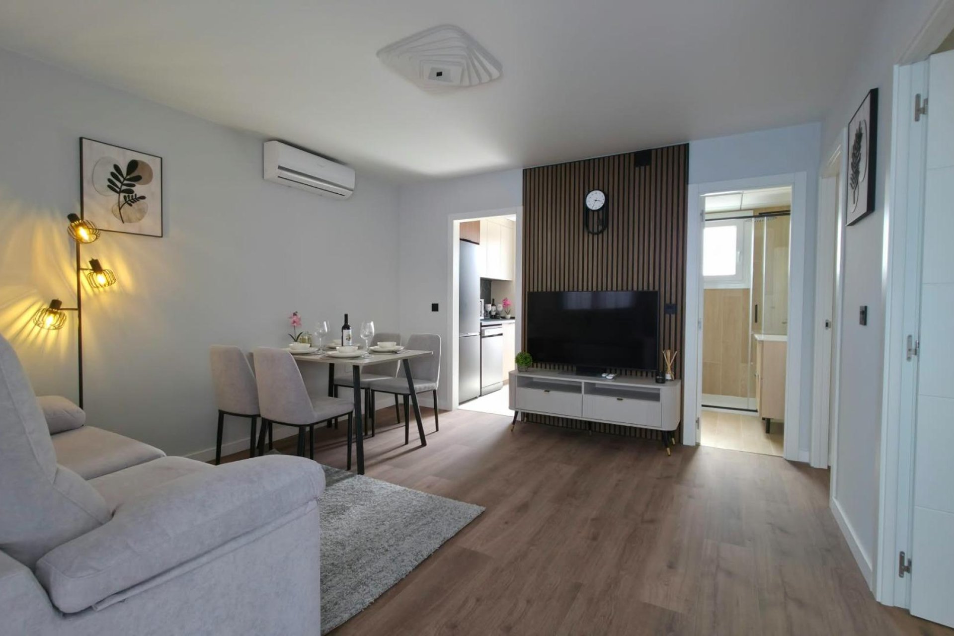 Herverkoop - Bungalow -
Torrevieja - Zona Los Frutales