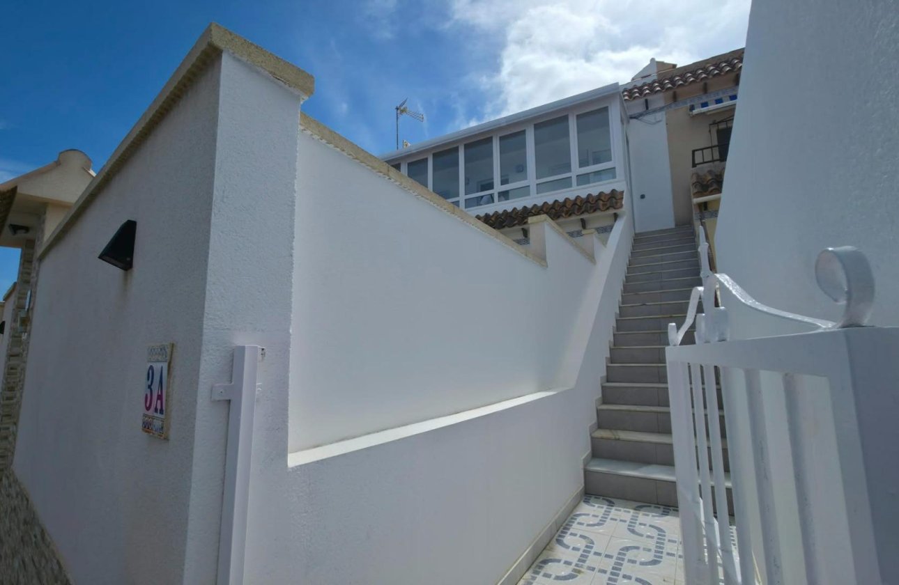 Herverkoop - Bungalow -
Torrevieja - Zona Los Frutales