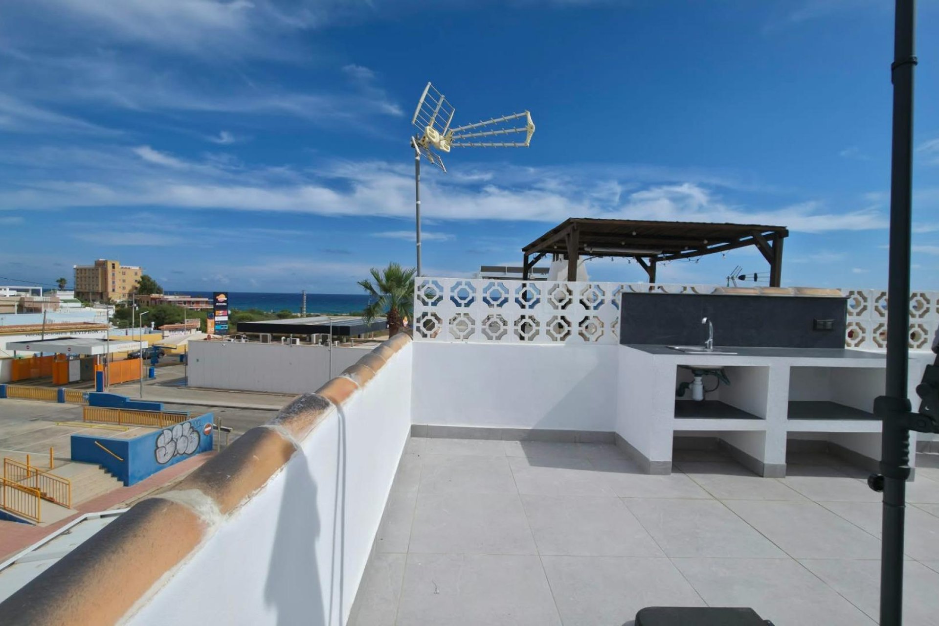 Herverkoop - Bungalow -
Torrevieja - Zona Los Frutales