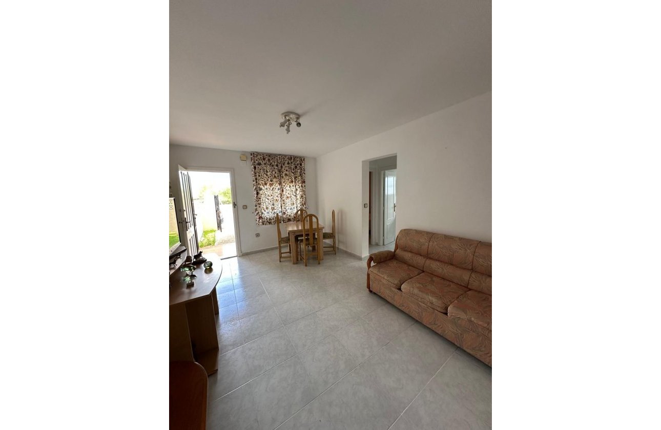 Herverkoop - Bungalow -
Torrevieja