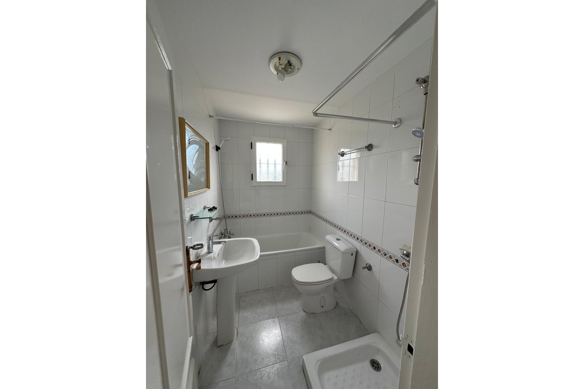 Herverkoop - Bungalow -
Torrevieja