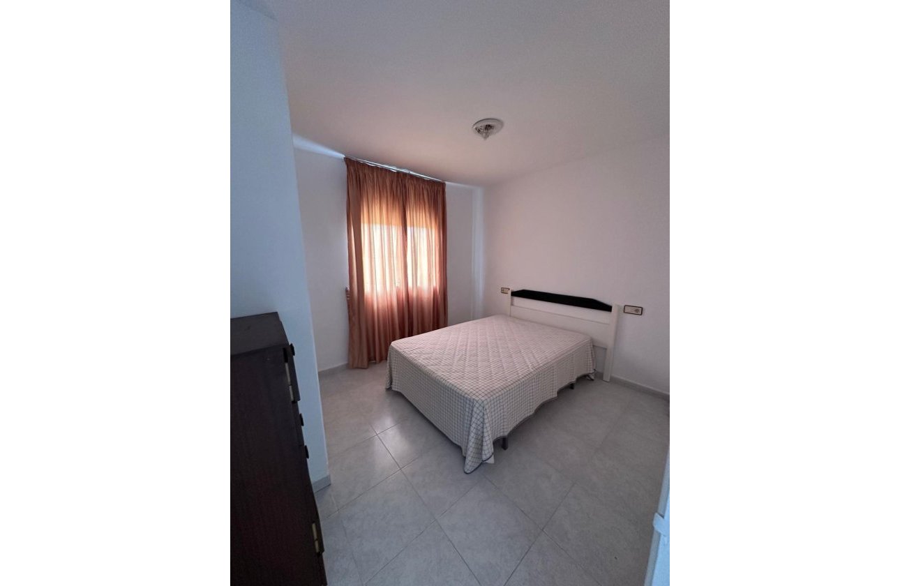 Herverkoop - Bungalow -
Torrevieja