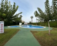 Herverkoop - Bungalow -
Torrevieja