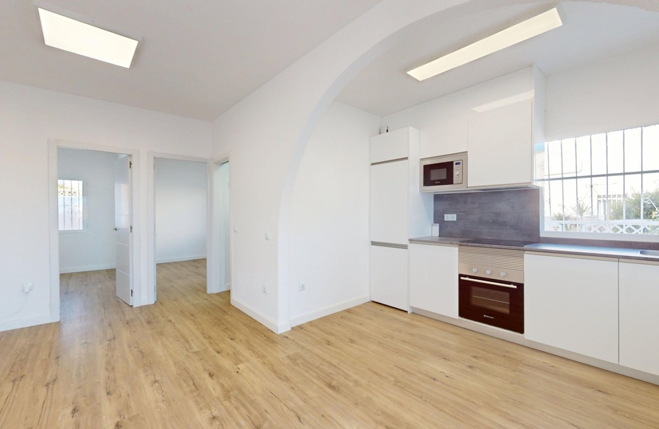 Herverkoop - Bungalow -
Villamartin - Costa Blanca