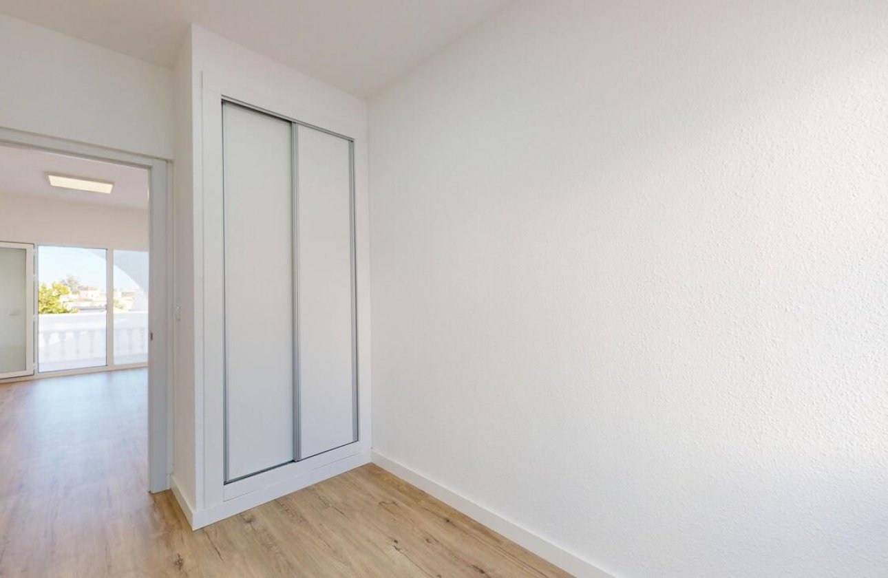 Herverkoop - Bungalow -
Villamartin - Costa Blanca