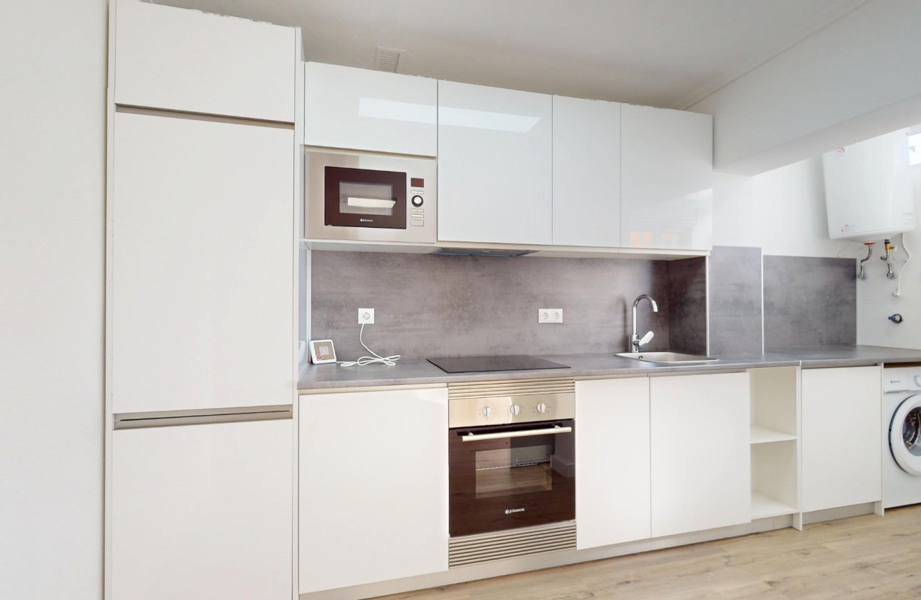 Herverkoop - Bungalow -
Villamartin - Costa Blanca