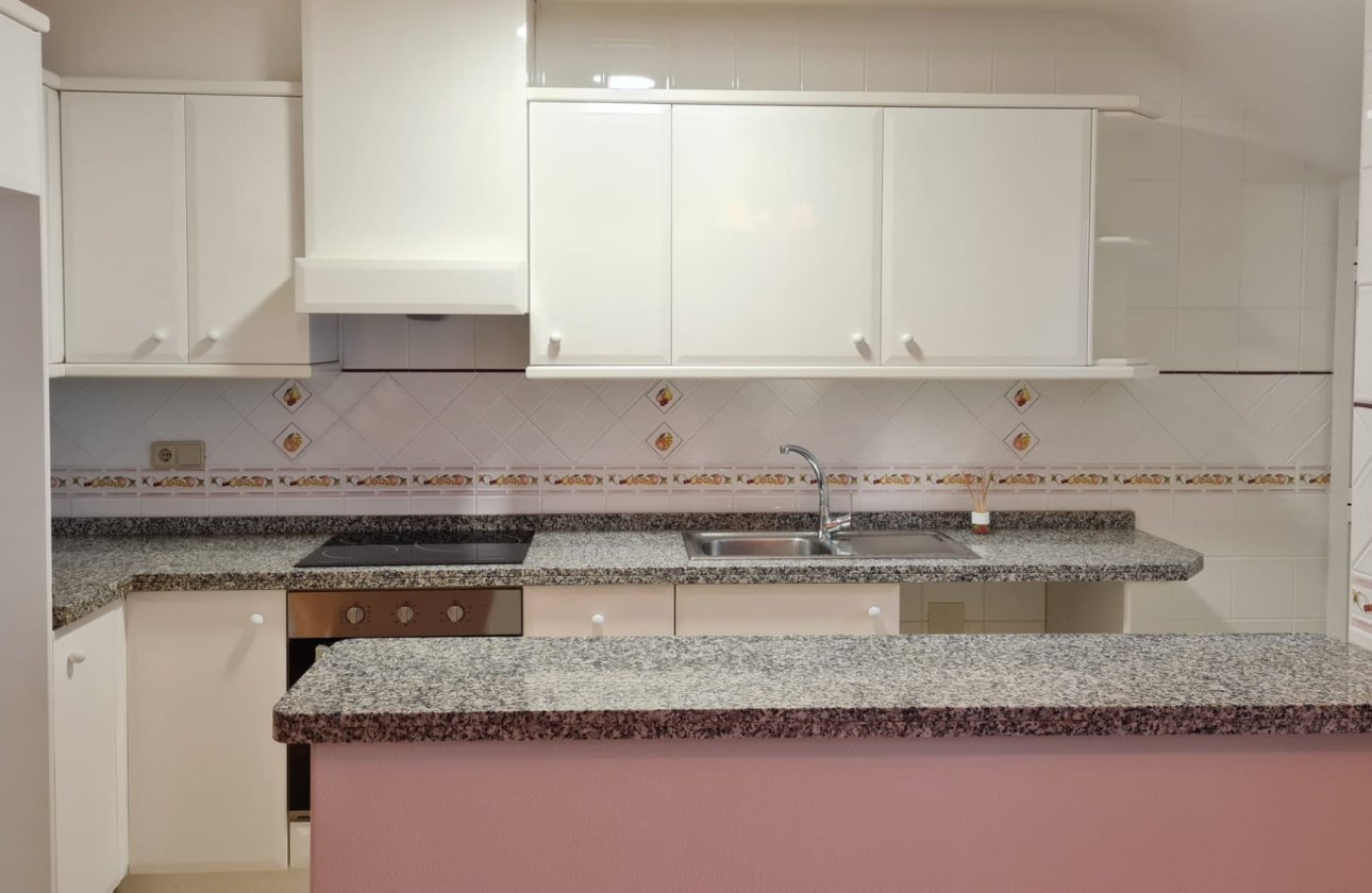 Herverkoop - Bungalow -
Villamartin - Costa Blanca