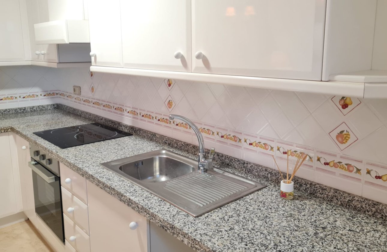 Herverkoop - Bungalow -
Villamartin - Costa Blanca