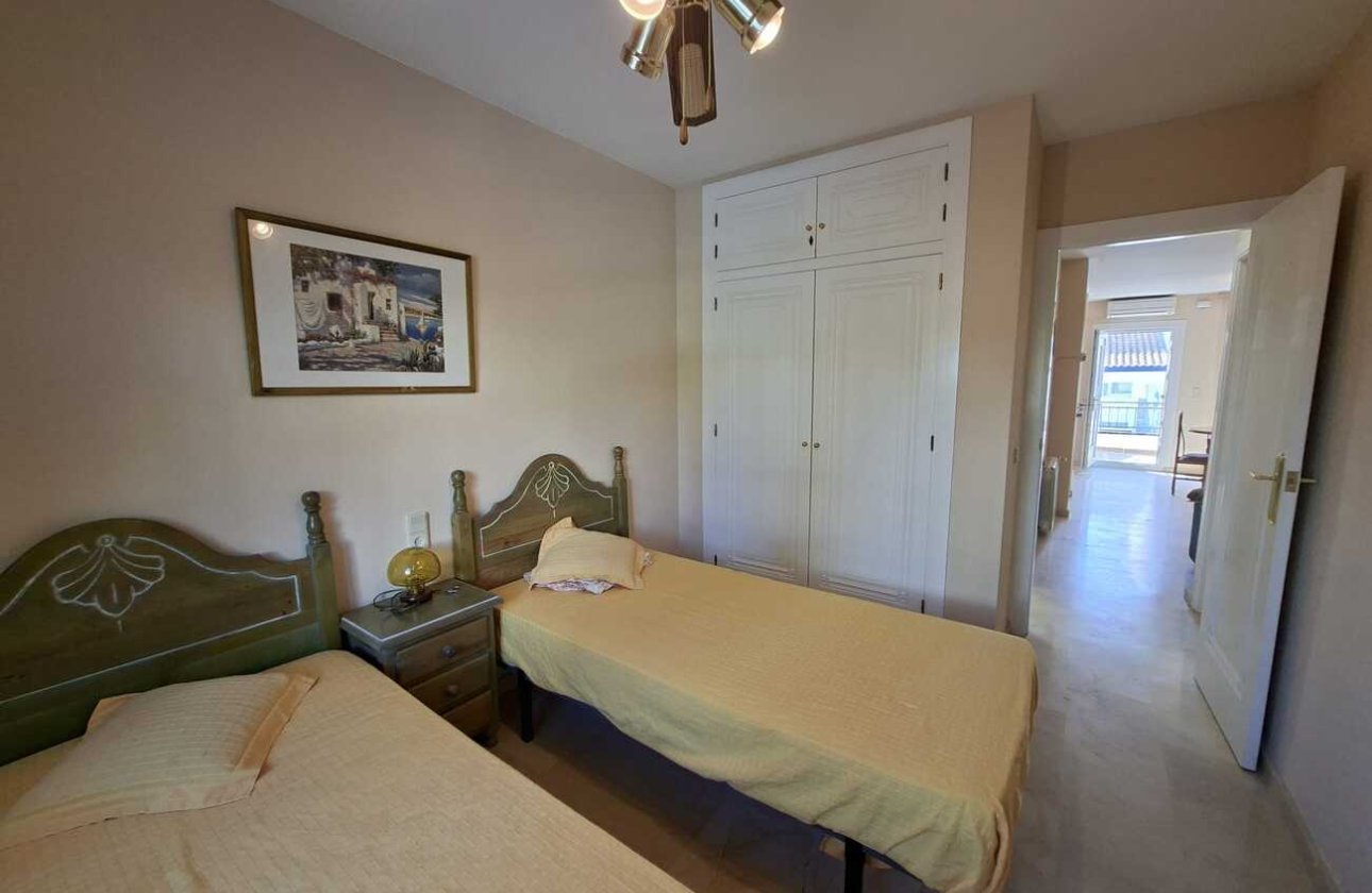 Herverkoop - Bungalow -
Villamartin - Costa Blanca