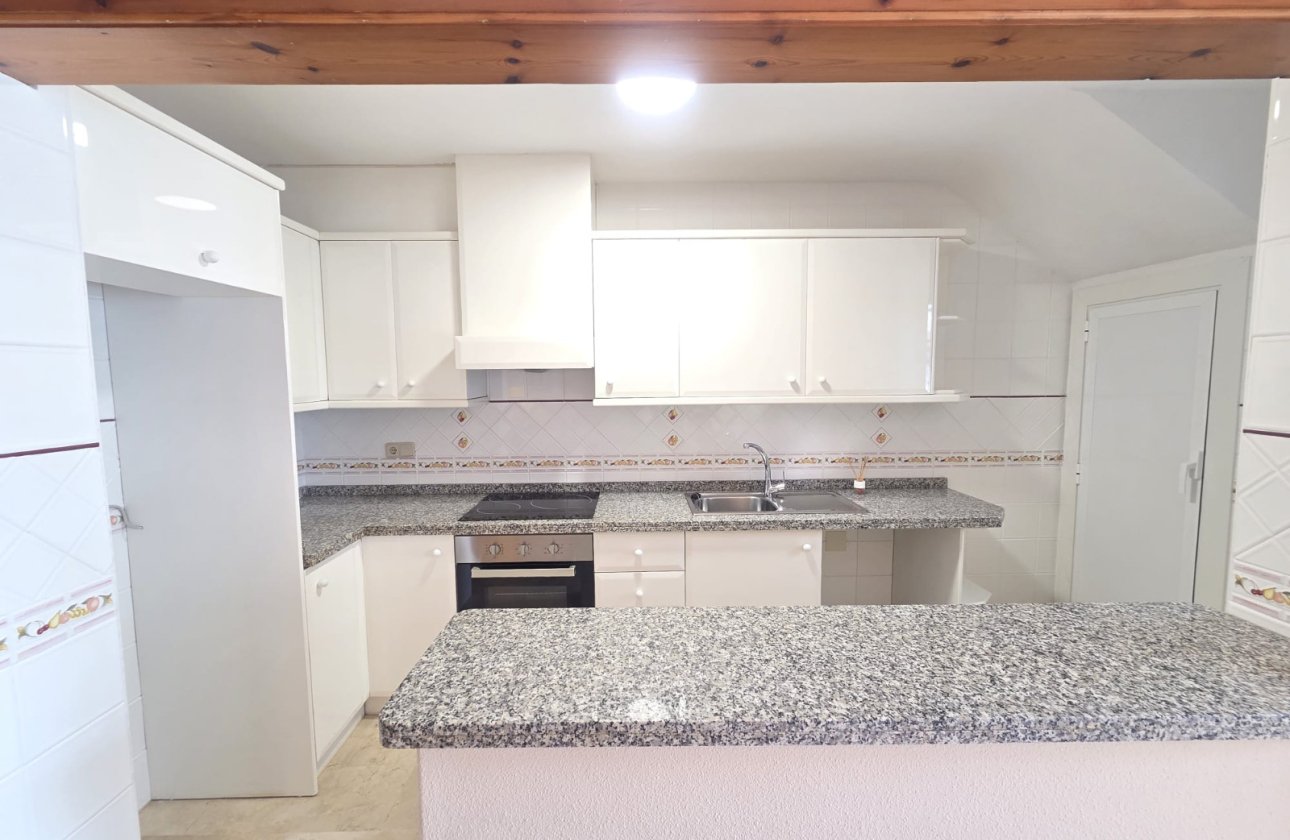 Herverkoop - Bungalow -
Villamartin - Costa Blanca