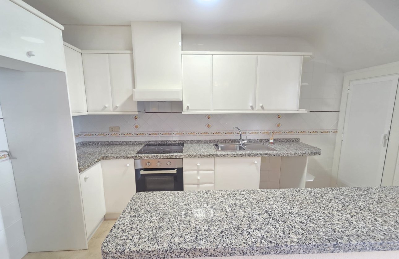 Herverkoop - Bungalow -
Villamartin - Costa Blanca