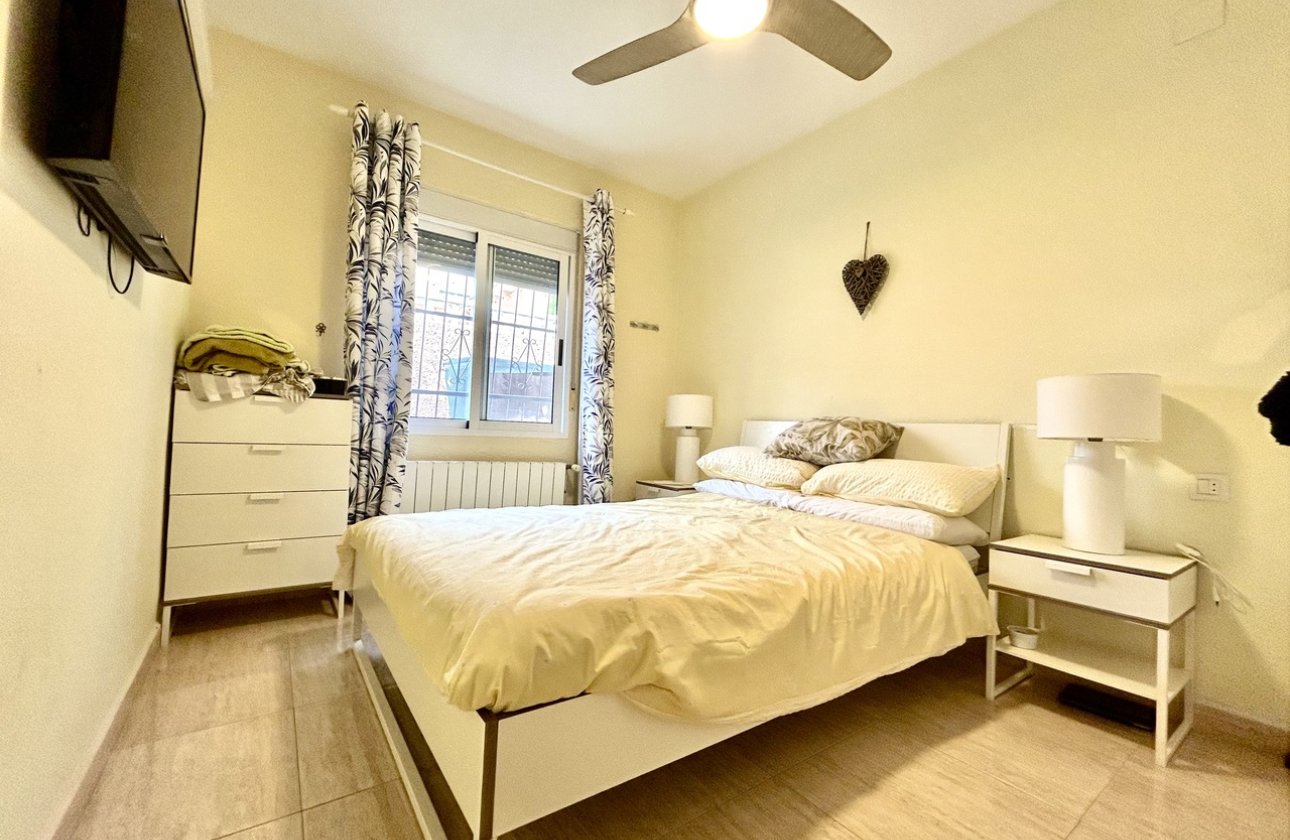 Herverkoop - Bungalow -
Villamartin - Costa Blanca