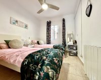 Herverkoop - Bungalow -
Villamartin - Costa Blanca