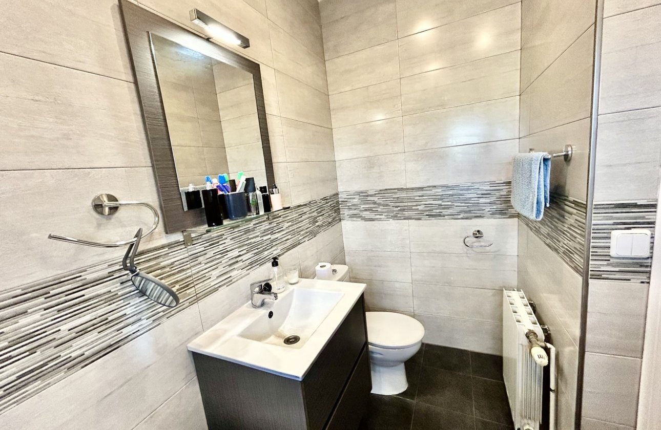 Herverkoop - Bungalow -
Villamartin - Costa Blanca