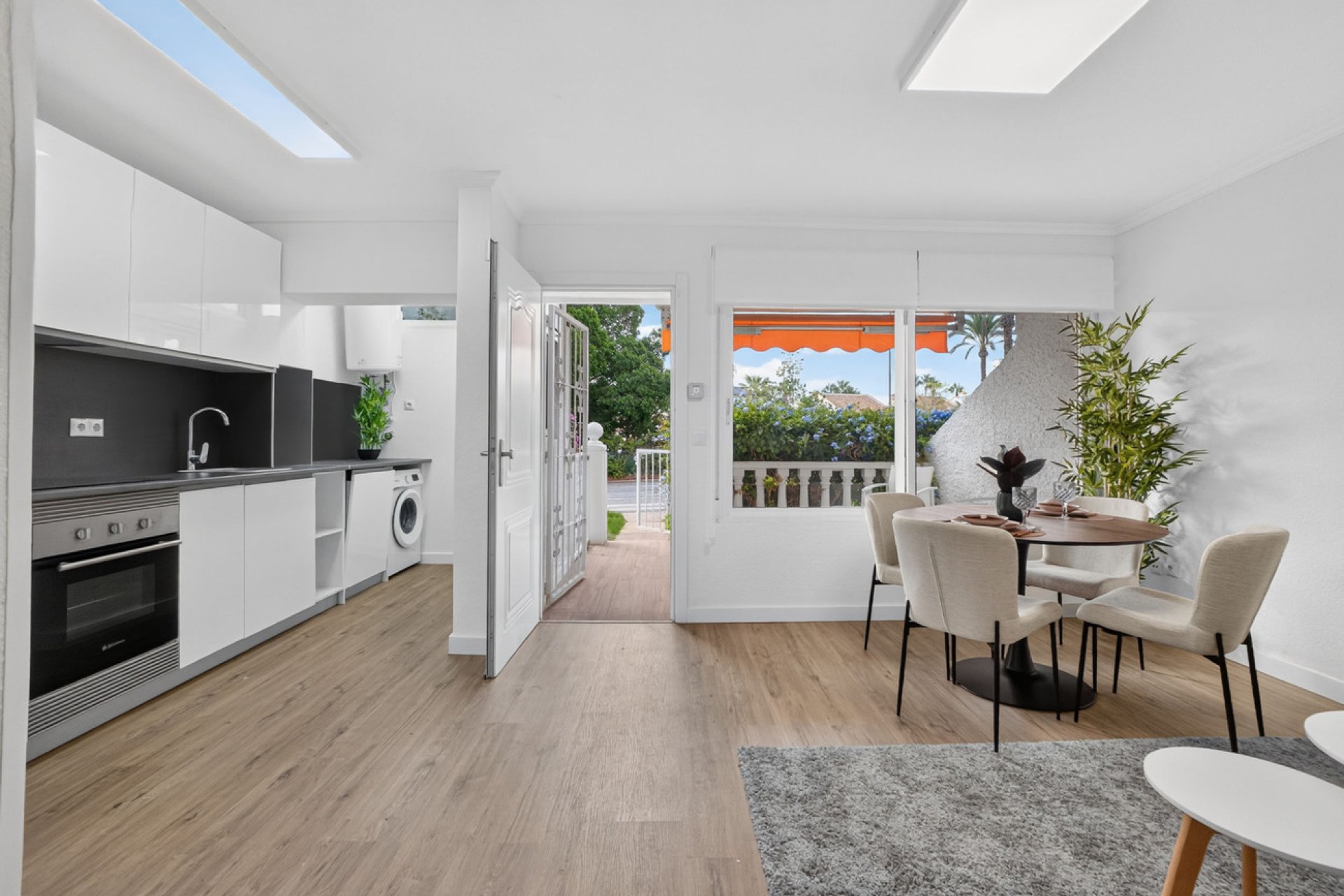 Herverkoop - Bungalow -
Villamartin - Costa Blanca