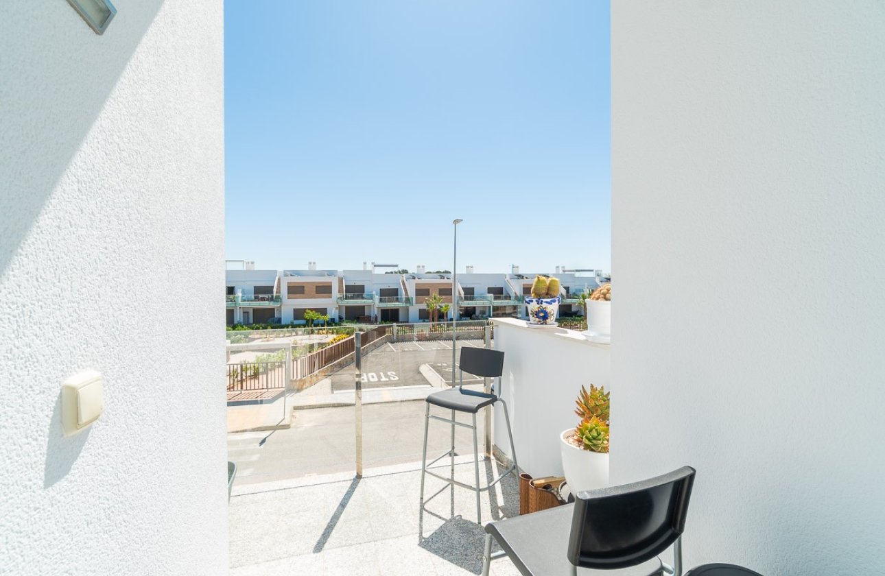 Herverkoop - Bungalow -
Vistabella Golf Entre Naranjos - Inland