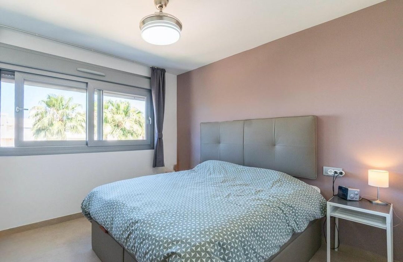 Herverkoop - Bungalow -
Vistabella Golf Entre Naranjos - Inland