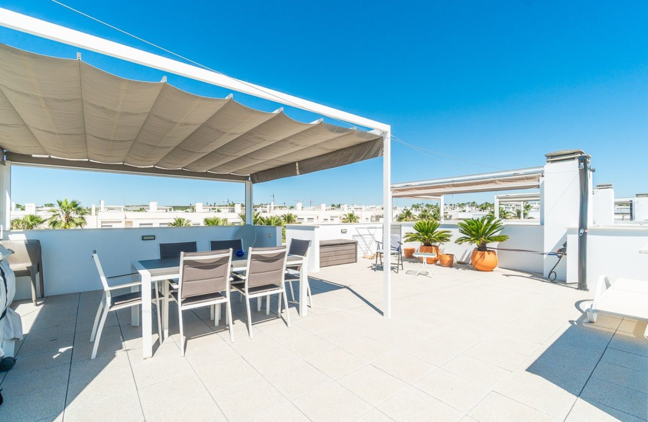 Herverkoop - Bungalow -
Vistabella Golf Entre Naranjos - Inland