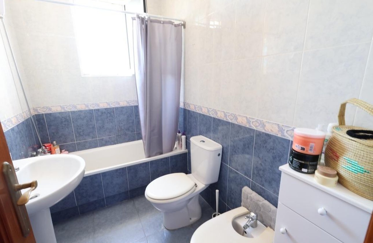 Herverkoop - Commercial -
Orihuela Costa - Costa Blanca