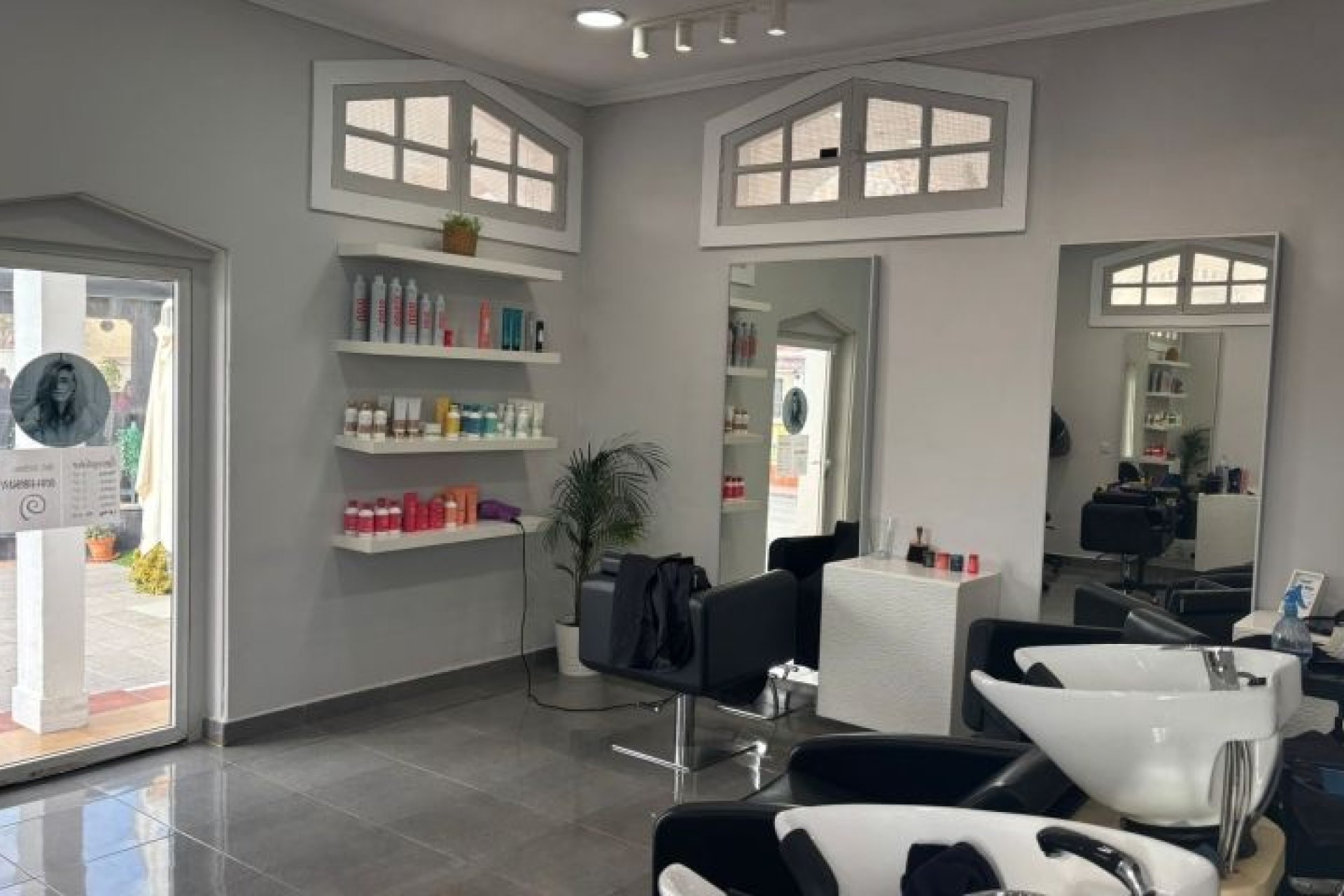 Herverkoop - Commercial -
Orihuela Costa - Costa Blanca