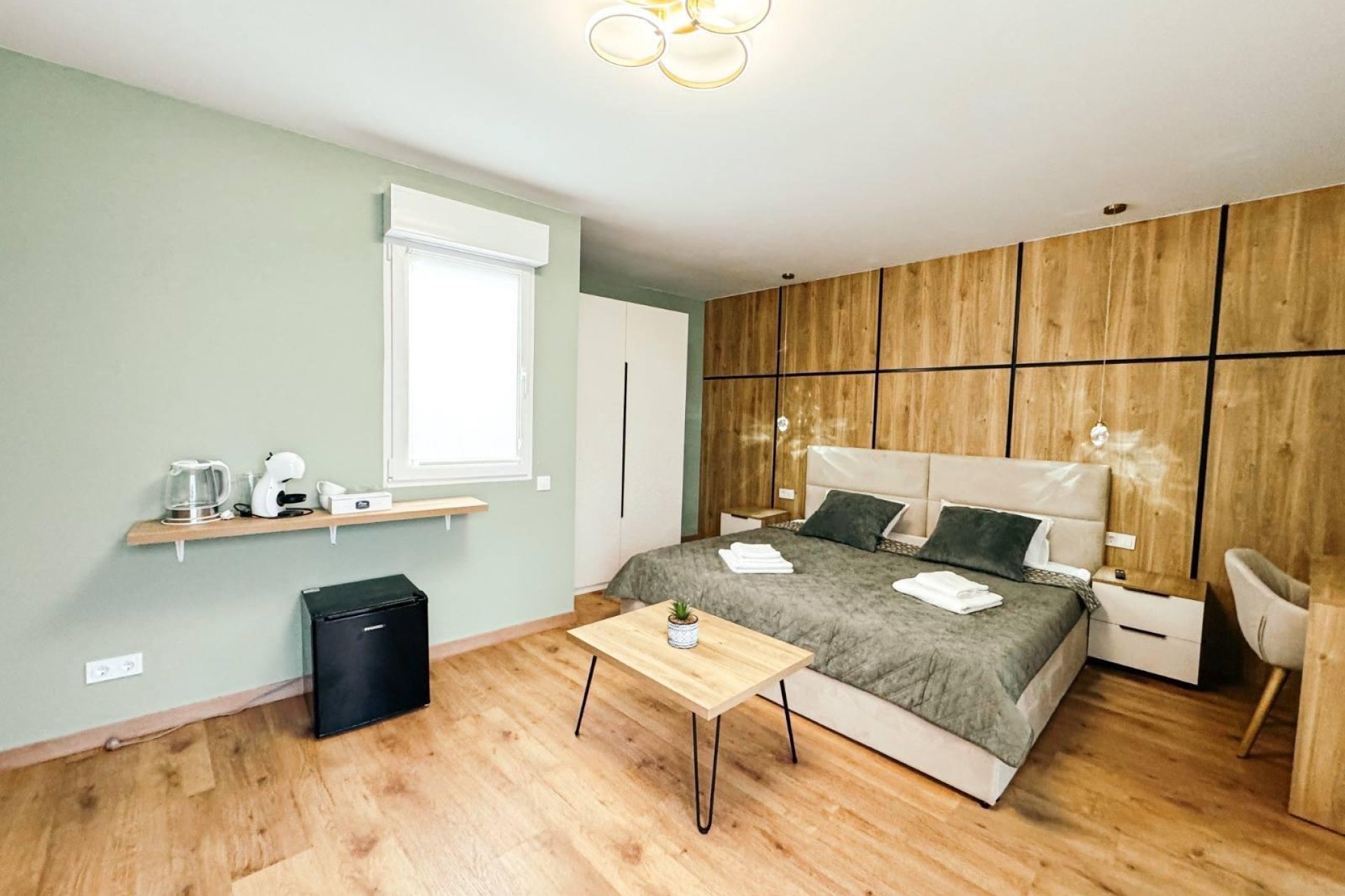 Herverkoop - Commercial -
Torrevieja - Centro