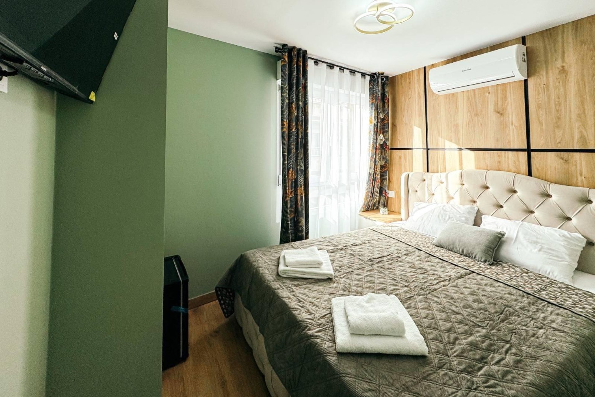 Herverkoop - Commercial -
Torrevieja - Centro