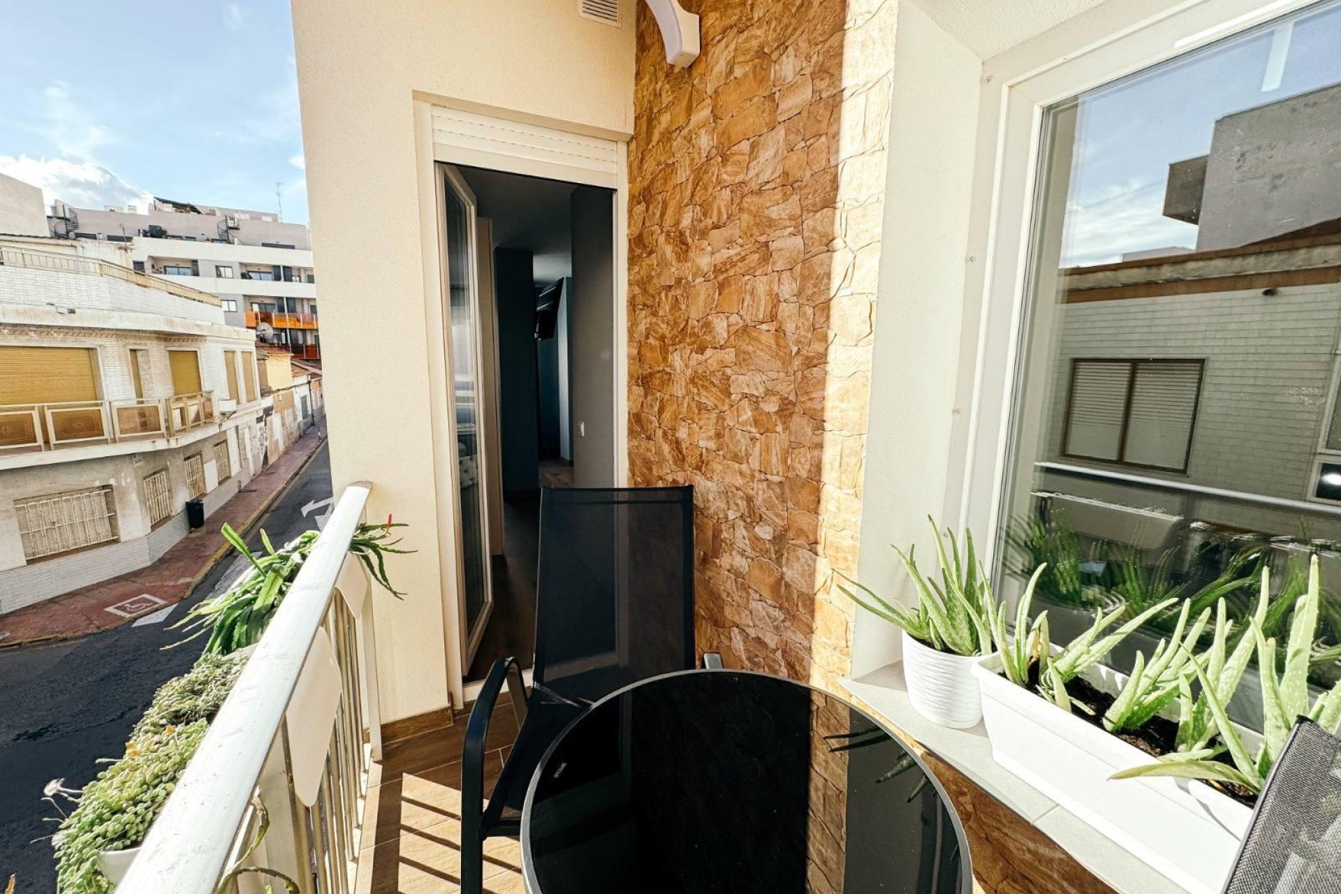 Herverkoop - Commercial -
Torrevieja - Centro