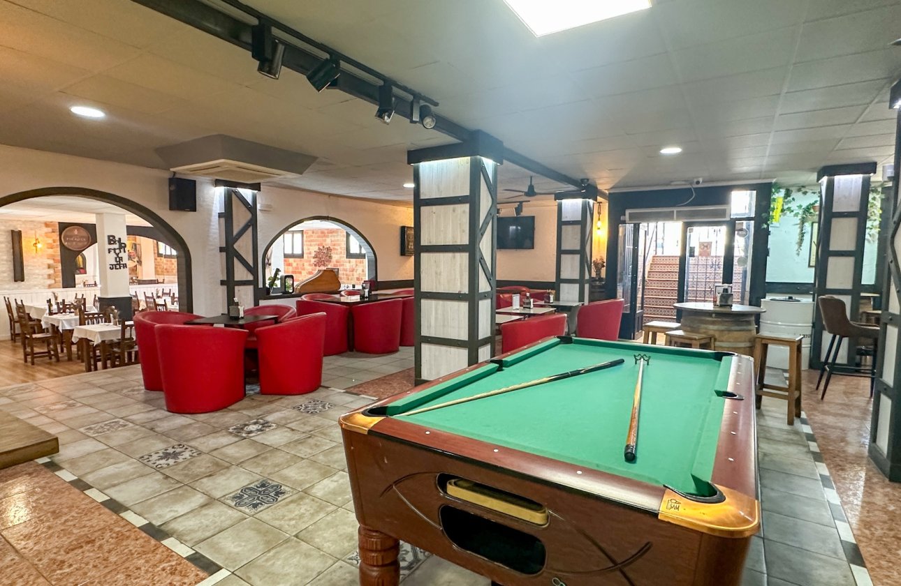 Herverkoop - Commercial -
Torrevieja - Costa Blanca