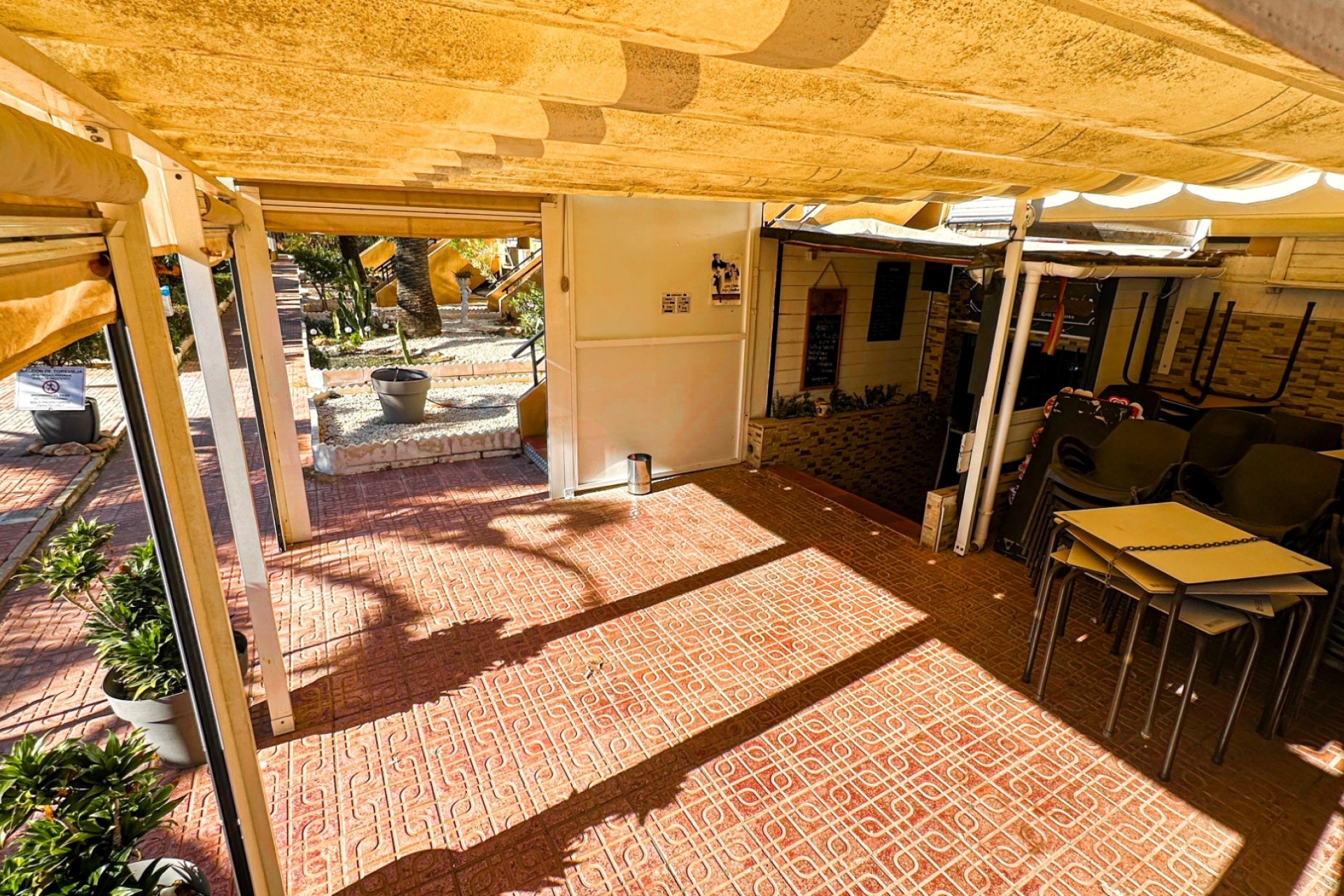 Herverkoop - Commercial -
Torrevieja - Costa Blanca