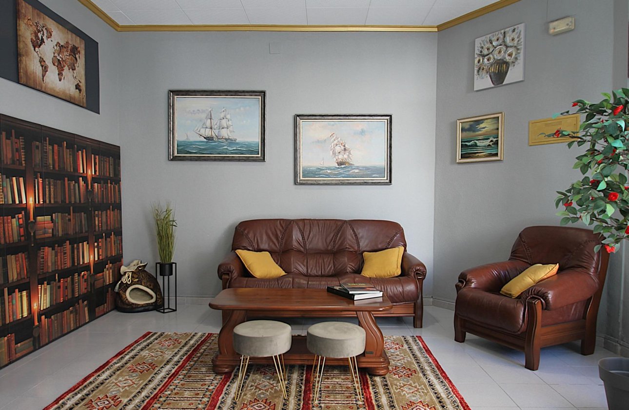 Herverkoop - Commercial -
Torrevieja - Las Piscinas Naturales